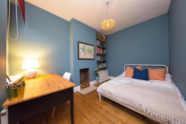 132 Moorland Rd 1388.jpg