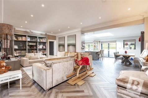 Weald Park Way, South Weald, Brentwood, Essex, CM14