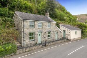 Tan Y Dderwen, Fairbourne LL38 2HJ