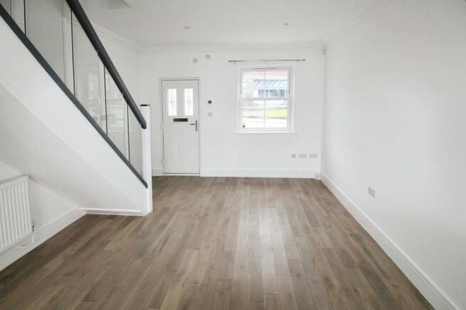 Kitchen/ Living Room