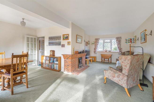 L-Shaped Living/Dining Room