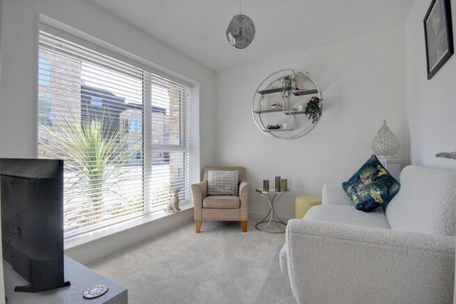 3 bed Town House for sale Image 11
