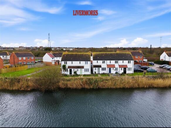 Ellingham View, Dartford photo 2