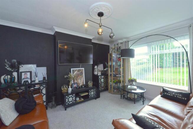 Lythwood Road, Bayston Hill, Shrewsbury photo 4