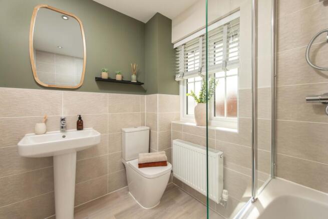 4 bed Detached for sale Image 10
