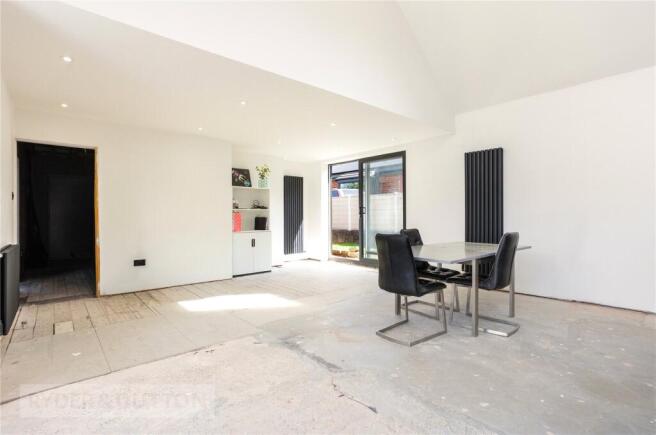 5 bed Detached Bungalow for sale Image 9