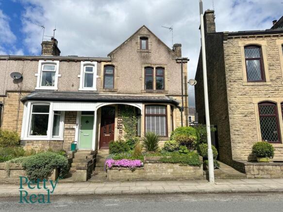 3 bed Terraced for sale Image 9
