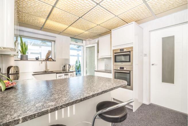 Kitchen/breakfast ro