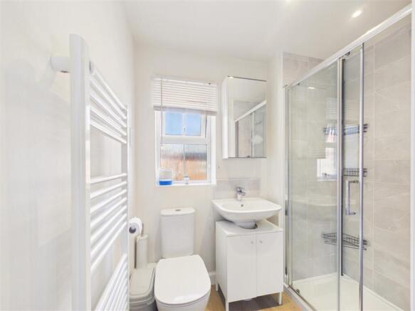 3 bed Semi-Detached for sale Image 8