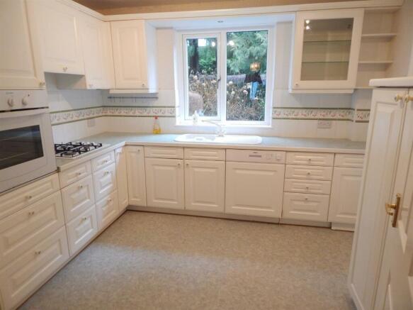 Kitchen 3