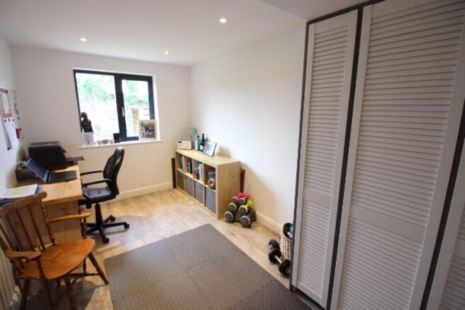 Study/Bedroom 5