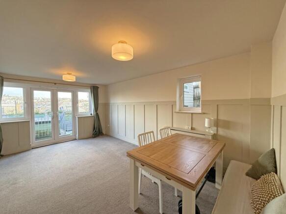 Bridge View 19 - Lounge 4.jpg