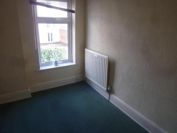 bedroom3