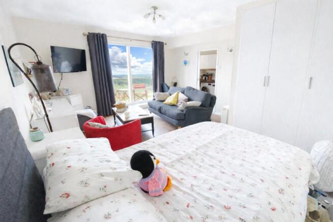 Rotunda Road, Eastbourne, East Sussex, BN23 photo 4