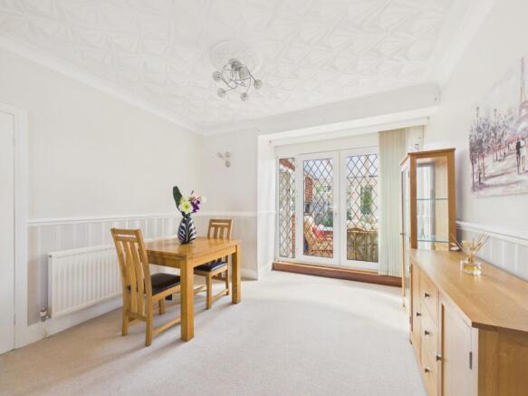 3 bed Terraced for sale Image 4