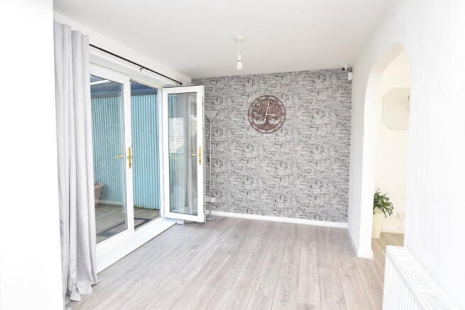 Oulton Close, Prenton, CH43 0XE photo 4