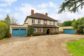Broomfield, Shoppenhangers Road, Maidenhead SL6 2QD