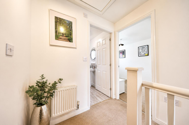 2 bed Semi-Detached for sale Image 10