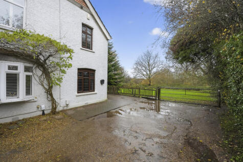 Alexandra Avenue, Warlingham, CR6