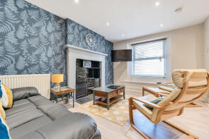 Flat 2, 84, Craig Walk, Bowness-on-windermere LA23 2JS