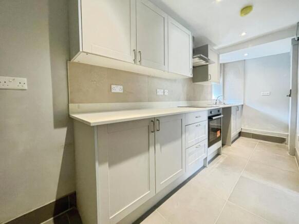 Thornfield Square, Bradford, BD2 3HB photo 5