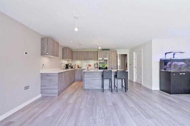 Kitchen/ Dining