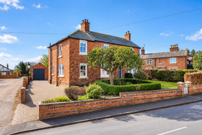 D70C3099-878D-4273-BD2F-94BC903D9768.png