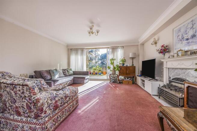 2 Keverstone Court, Block A, Manor Road, Bournemou