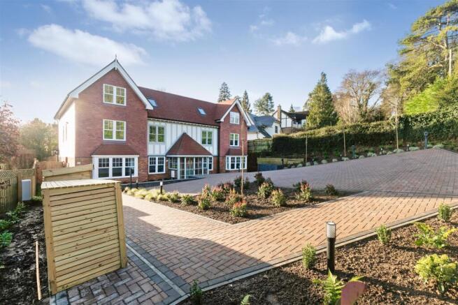 HOLLYMEOAK ROAD 31 -1.jpg