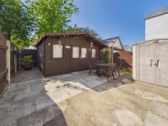 2 bed Detached for sale Image 9