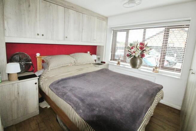 2 bed Detached Bungalow for sale Image 11