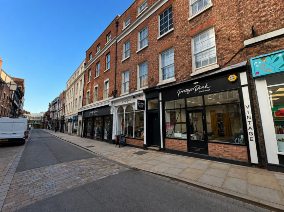4 high street.png