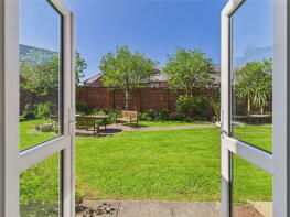 Flat 9, Fairways Court, Upgang Lane, Whitby YO21 3JY