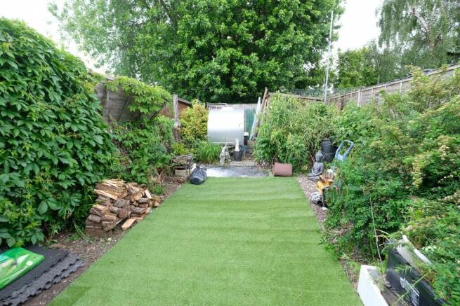 GARDEN 