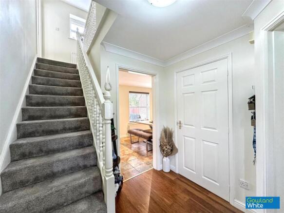 3 bed Detached for sale Image 10