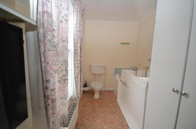 Photo 5