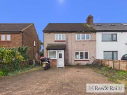 79, Rosewood Avenue, Hornchurch RM12 5LD