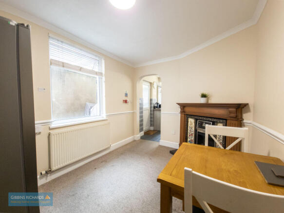 Sitting/Dining Room
