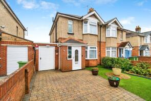 93, Stanton Road, Southampton SO15 4HU
