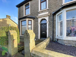 325, Blackburn Road, Darwen BB3 0AB