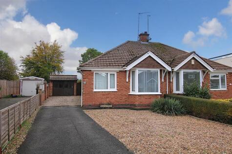 Park Lane, Duston