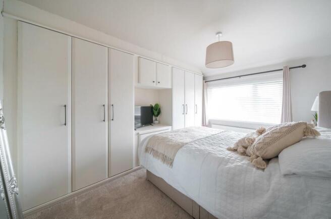 3 bed Semi-Detached for sale Image 11