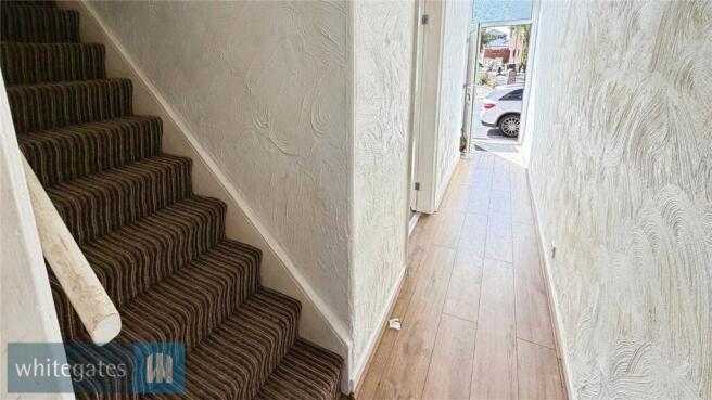 3 bed Terraced for sale Image 10