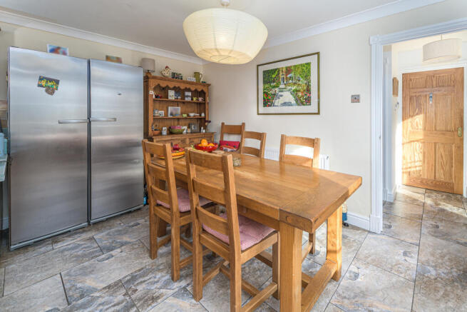 Kitchen Diner-6