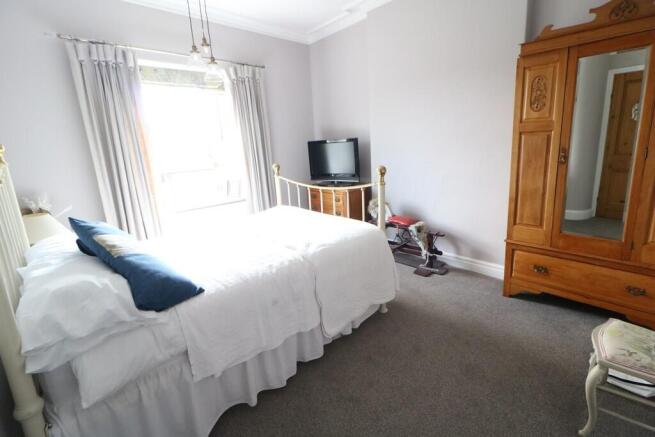 3 bed Detached for sale Image 11