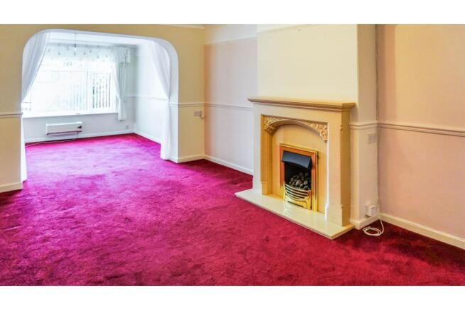 Lounge/Dining Room