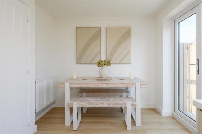 2 bed Terraced for sale Image 5