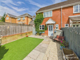 66, Oxford Road, Aylesbury HP17 8PL