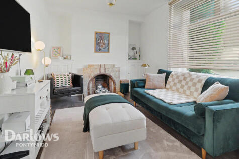 Rees Terrace, Pontypridd