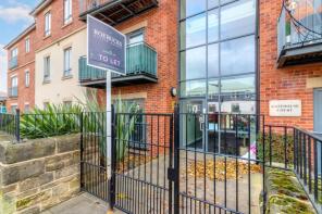 6, Gatehouse Court, Barnsley Road, Dodworth, Barnsley S75 3LT